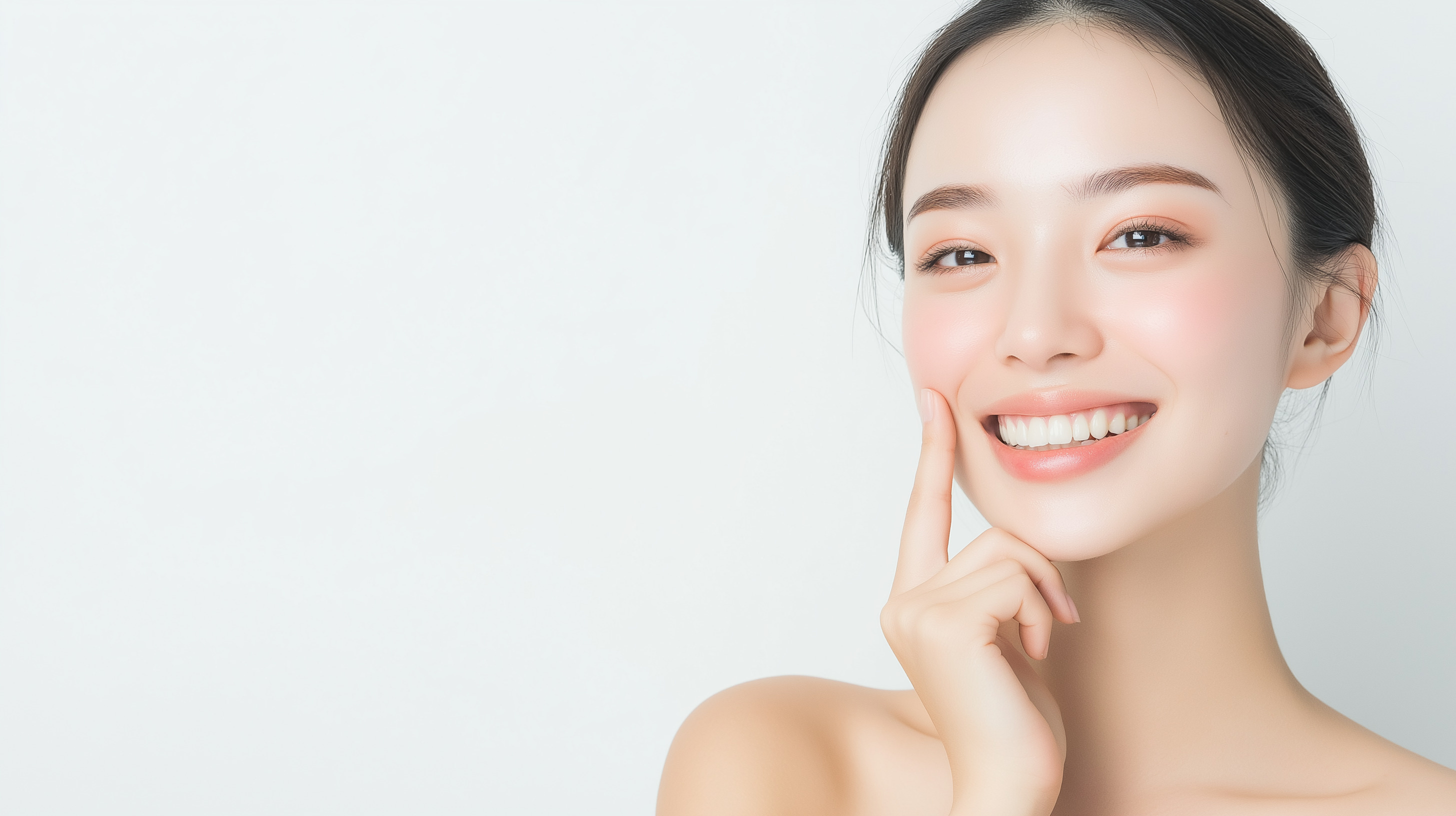 トランセントホワイトニング導入予定のお知らせ